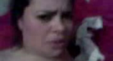 phim sex việy 47 tuổi brunette cath kem dạy hạnh phúc với một máy rung. phim sex tự quay